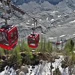 Jonquille 2c - Peaks Getaway * Chamonix